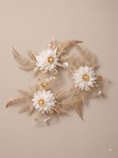 Heritage Arched Peacock Gift Box